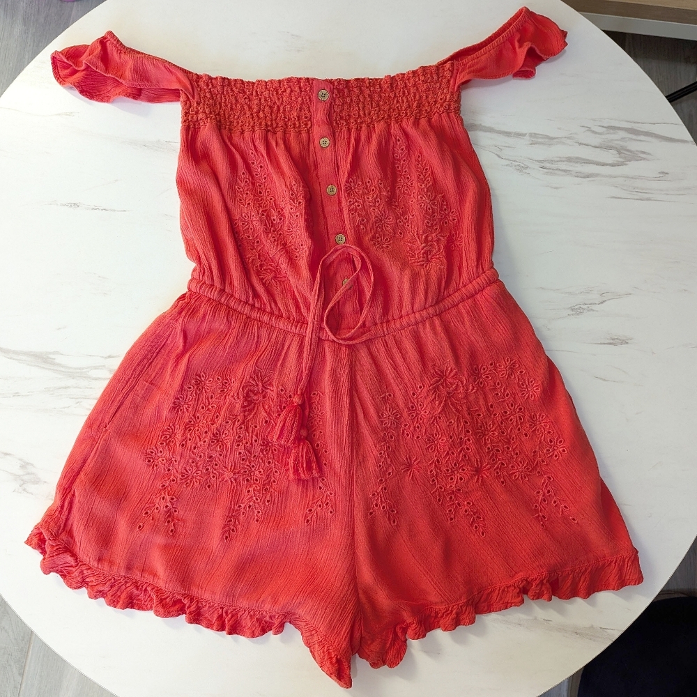 American Eagle Outfitters Peach Orange Chic Romper Bohemian Size Medium Sexy